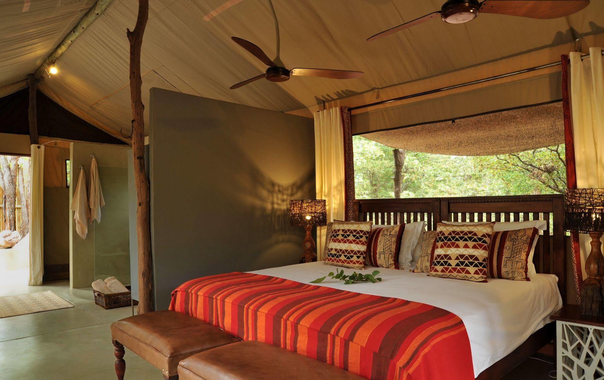 Changa Safari Camp Matusadona National Park Екстериор снимка