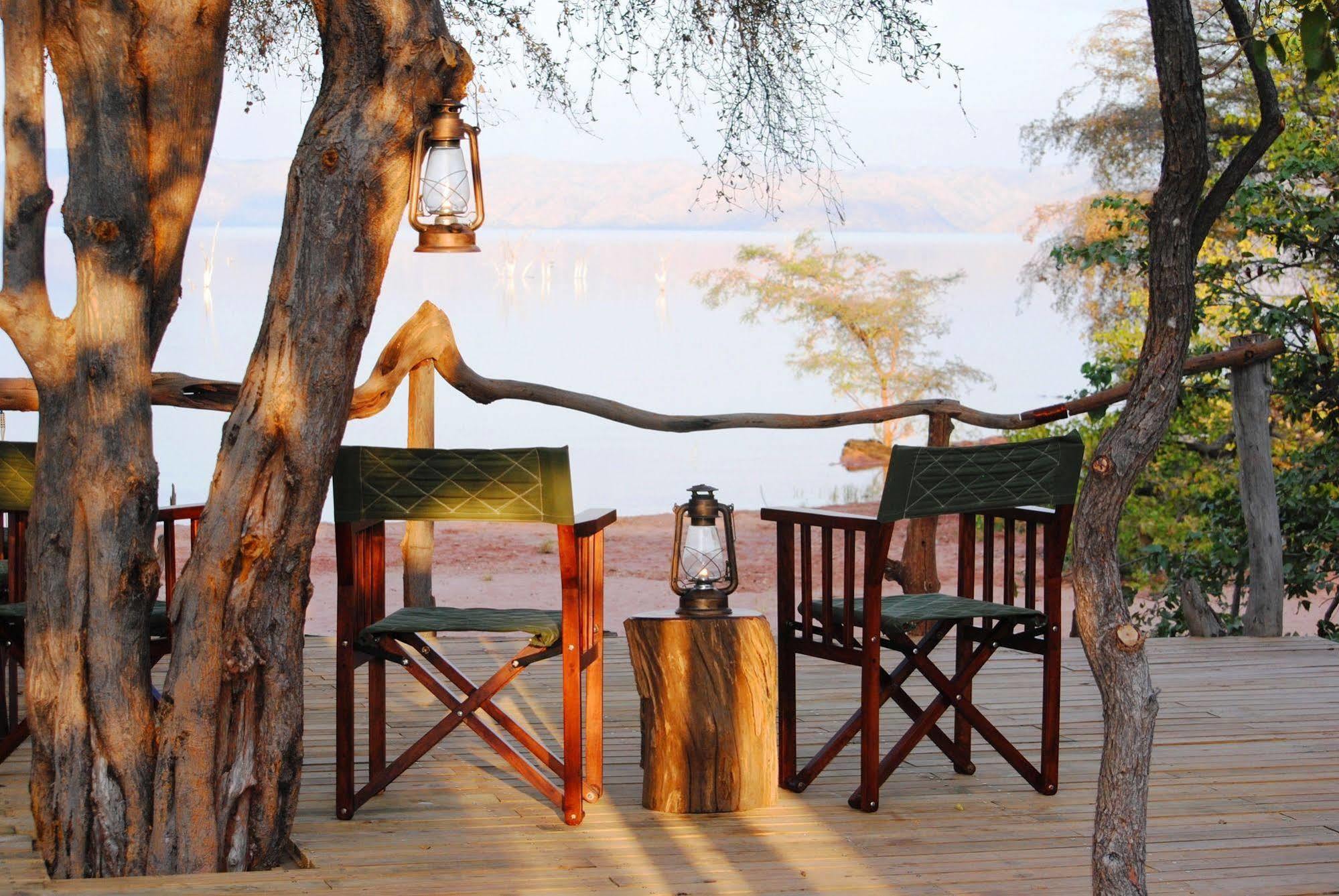 Changa Safari Camp Matusadona National Park Екстериор снимка