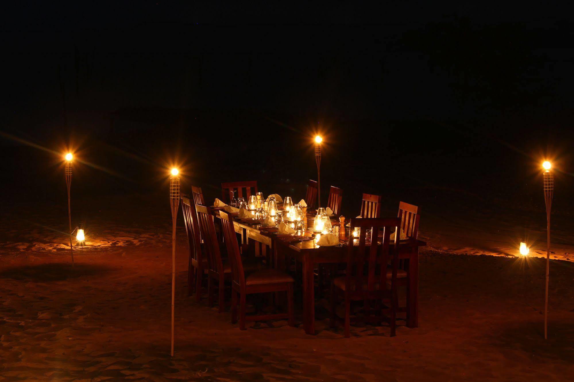 Changa Safari Camp Matusadona National Park Екстериор снимка
